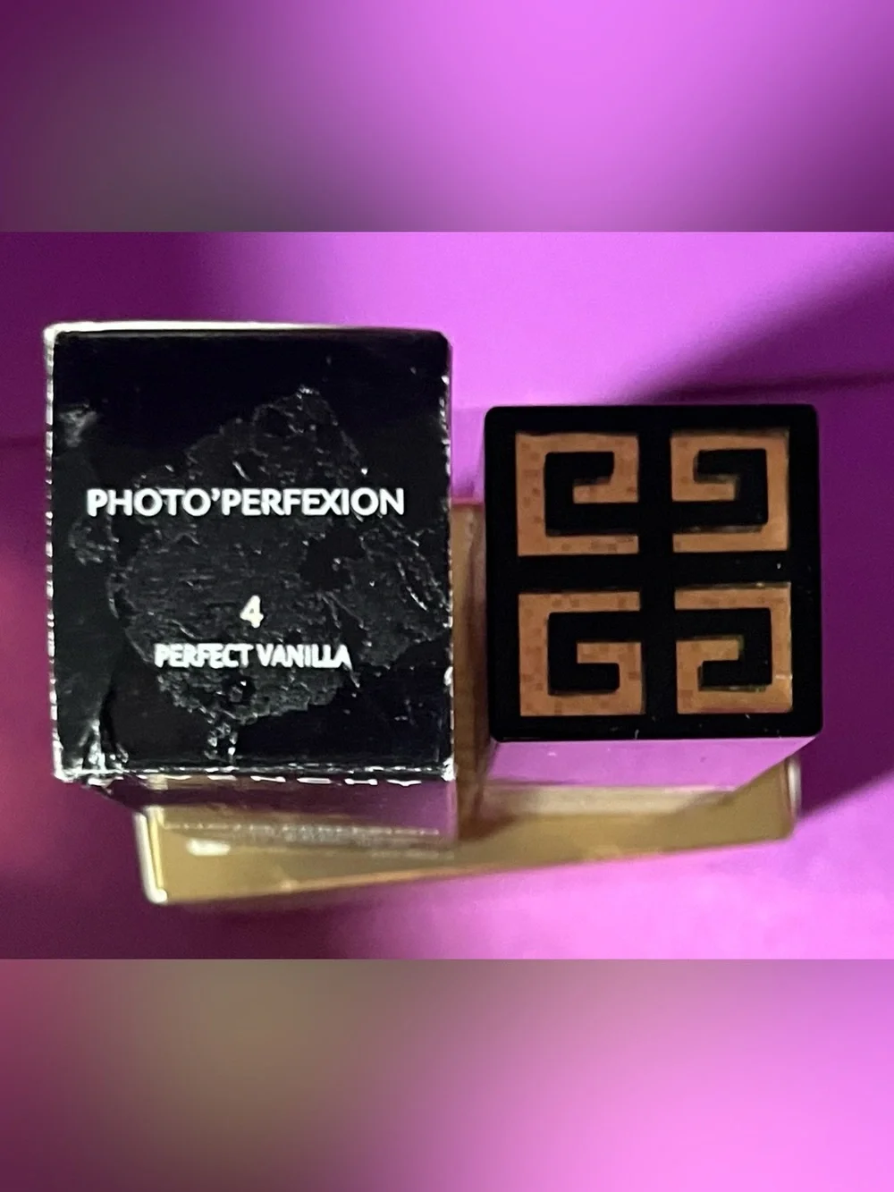Givenchy - Photo'PerfeXion - Fluid Foundation – shade #4  perfect vanilla (NWOT)